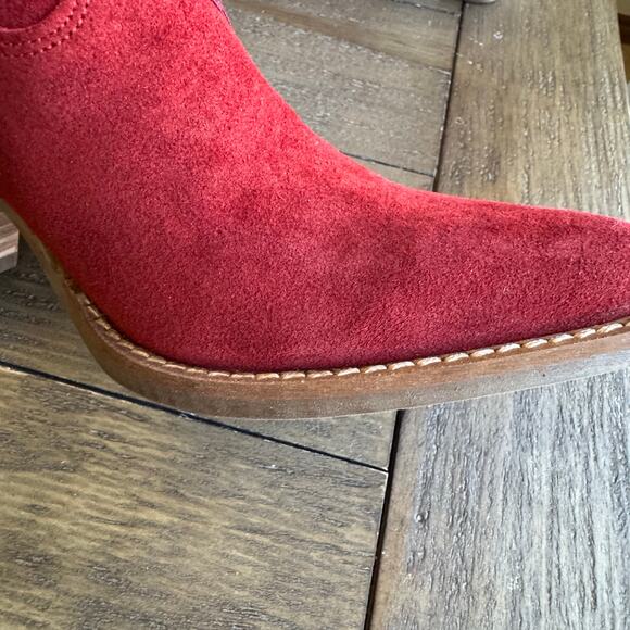 Dingo Red Ankle Boots with Bandana Detail - Picture 8 of 14